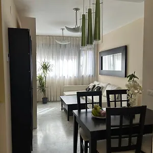 Atico Triana Con Piscina Privada Apartamento